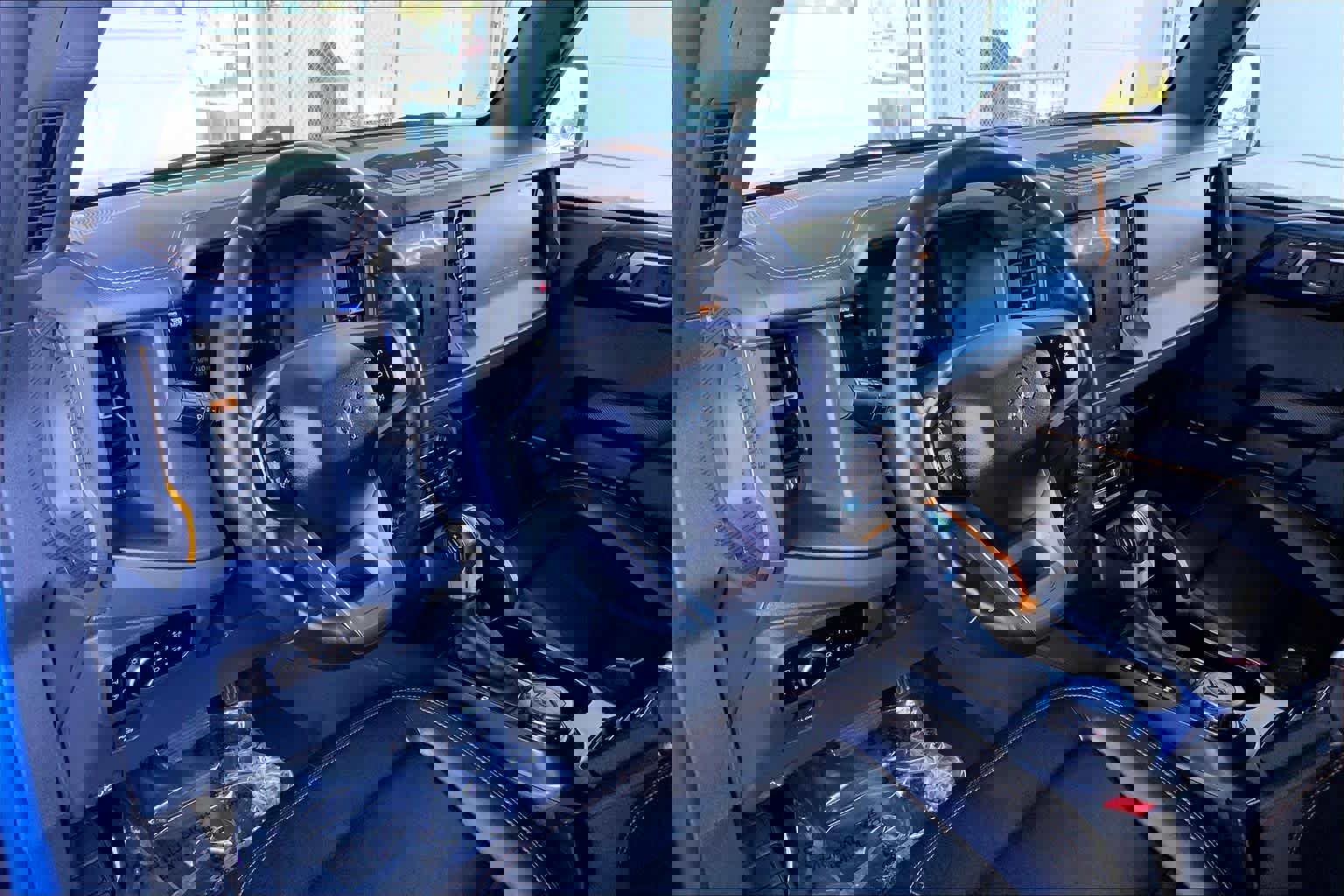 Certified 2024 Ford Bronco Badlands image 16