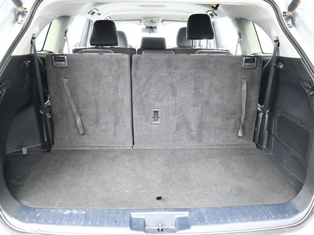 Used 2024 Toyota Highlander LE image 27