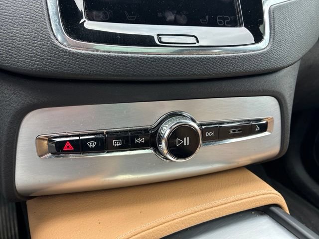 Used 2018 Volvo XC90 T5 Momentum w/ Convenience Package AWD/4WD image 27