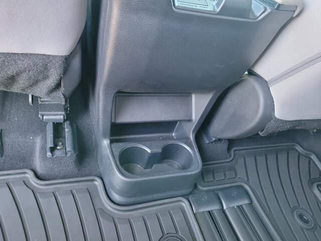Used 2025 Toyota Sienna LE AWD/4WD image 11