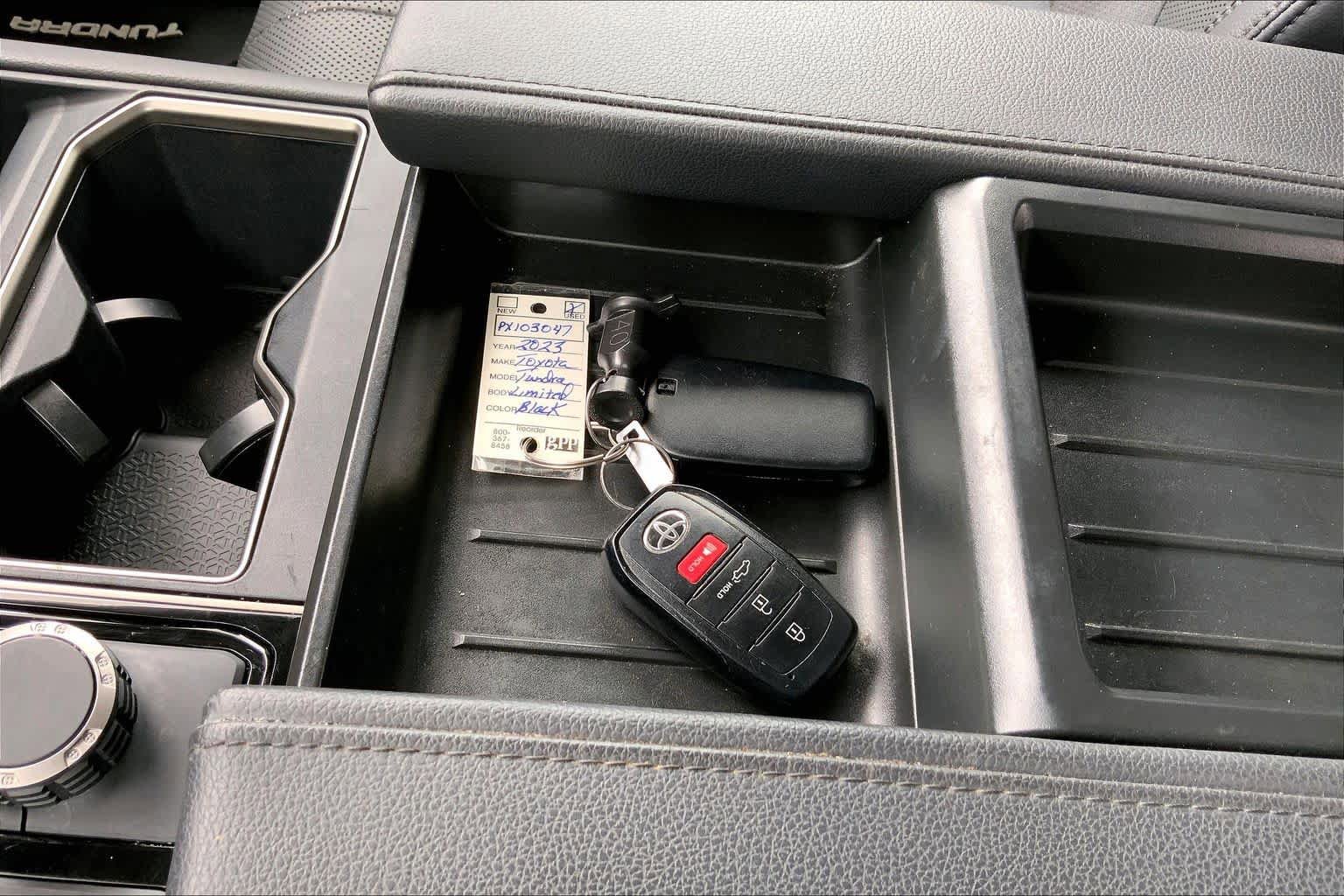 Used 2023 Toyota Tundra Limited AWD/4WD image 14