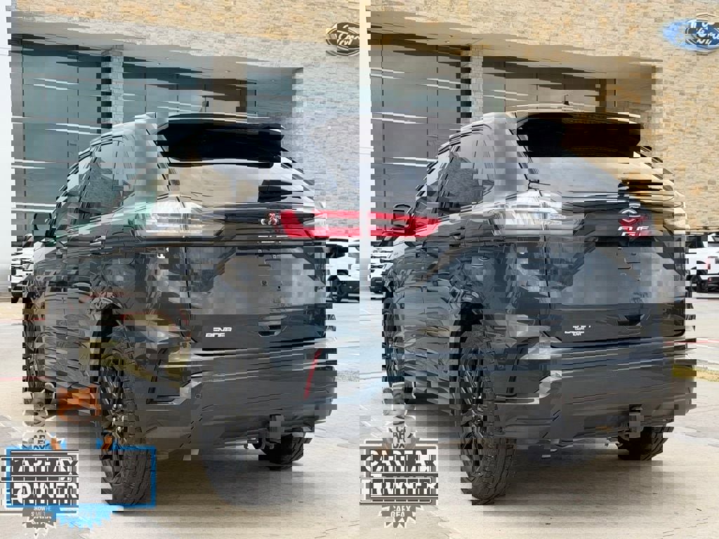 Certified 2023 Ford Edge ST-Line w/ Class II Trailer Tow Package image 12