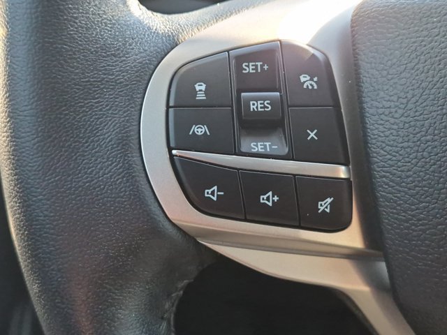 Certified 2022 Ford Explorer XLT w/ Equipment Group 202A RWD image 18