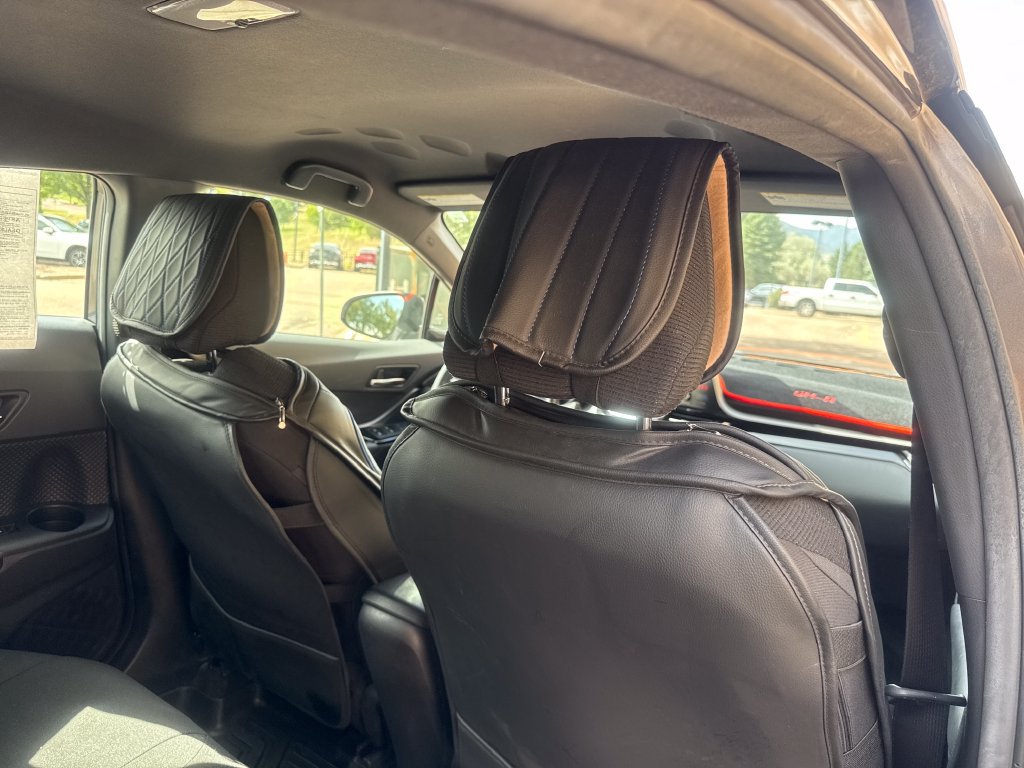 Used 2019 Toyota C-HR XLE FWD image 26