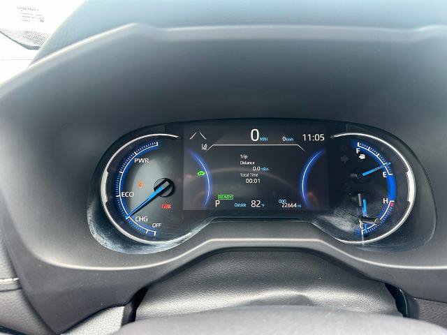 Used 2025 Toyota RAV4 LE AWD/4WD image 10