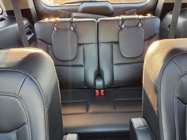 Certified 2023 Ford Explorer Limited w/ Limited Technology Package image 12