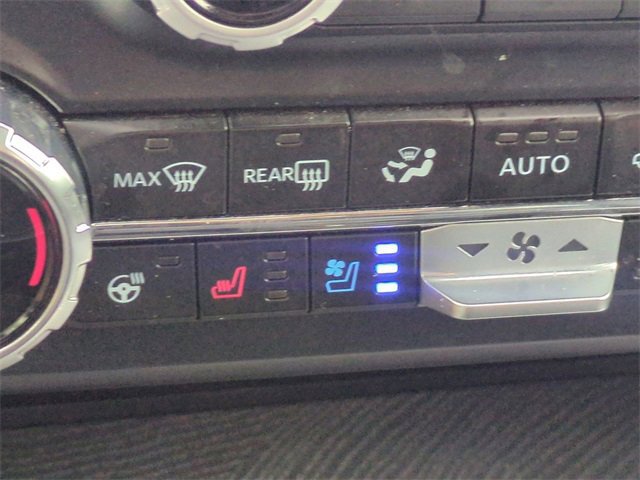 Certified 2024 Ford F350 Platinum image 22