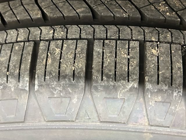 Used 2025 Honda Pilot EX-L image 26