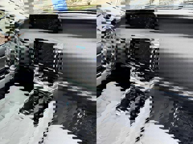 Certified 2025 Ford Expedition Max Platinum image 34