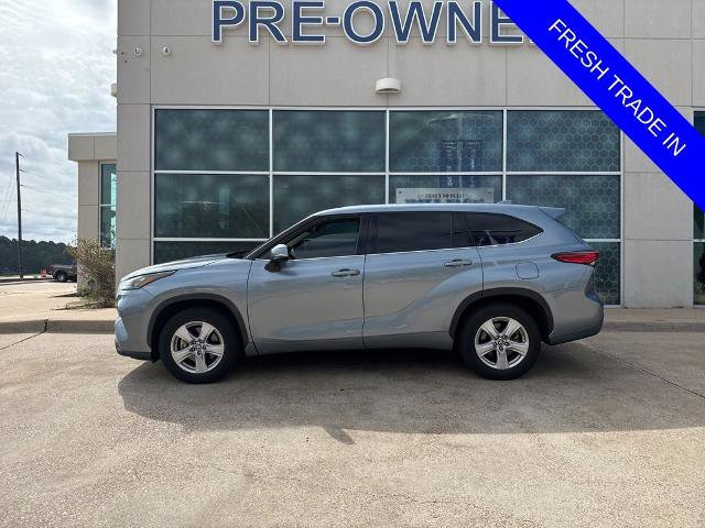 Used 2020 Toyota Highlander LE
