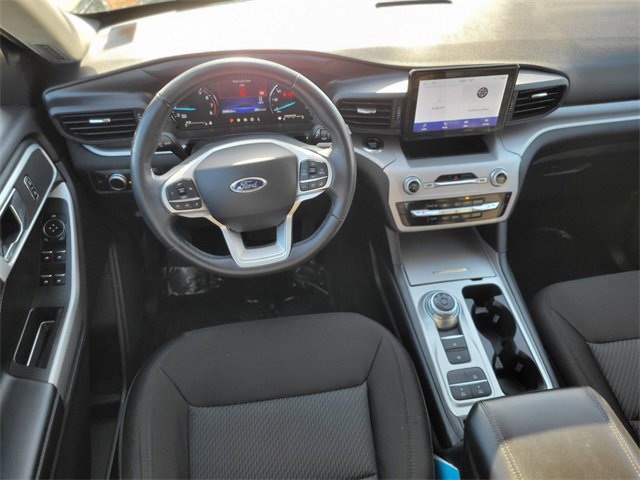 Certified 2023 Ford Explorer XLT image 12