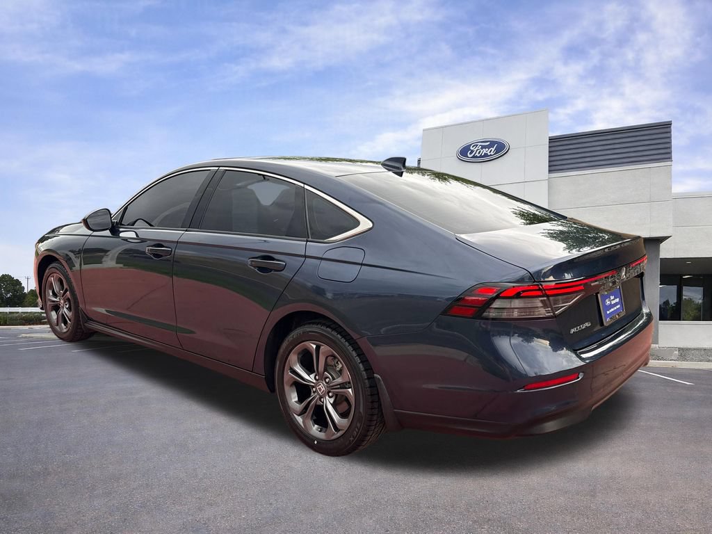 Used 2023 Honda Accord EX image 6