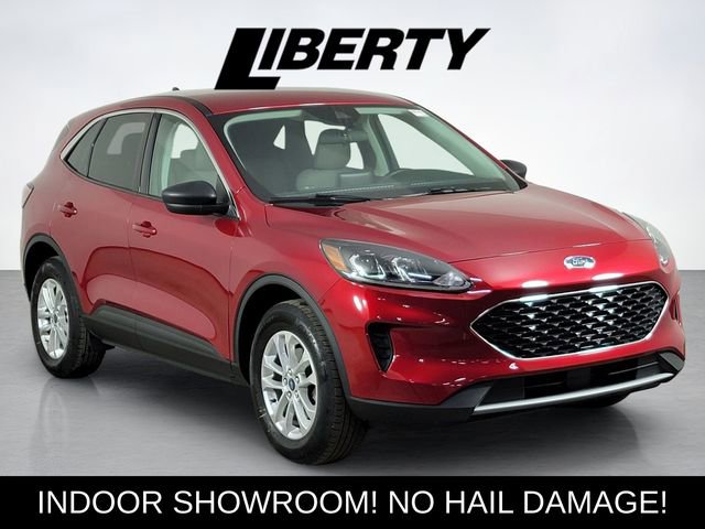 Certified 2022 Ford Escape SE w/ Cold Weather Package AWD/4WD image 1