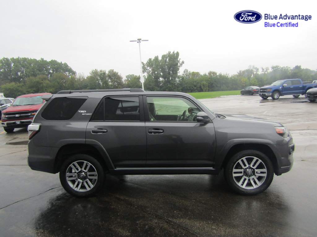 Used 2022 Toyota 4Runner TRD Sport w/ Technology Package AWD/4WD image 9