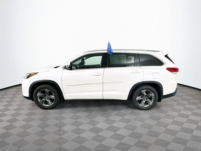 Used 2018 Toyota Highlander Limited Platinum AWD/4WD image 8