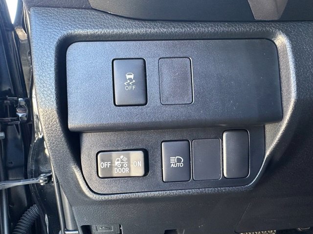 Used 2021 Toyota Tacoma SR5 RWD image 24