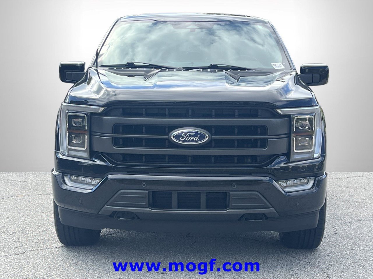 Certified 2023 Ford F150 Lariat w/ Equipment Group 502A High AWD/4WD image 29
