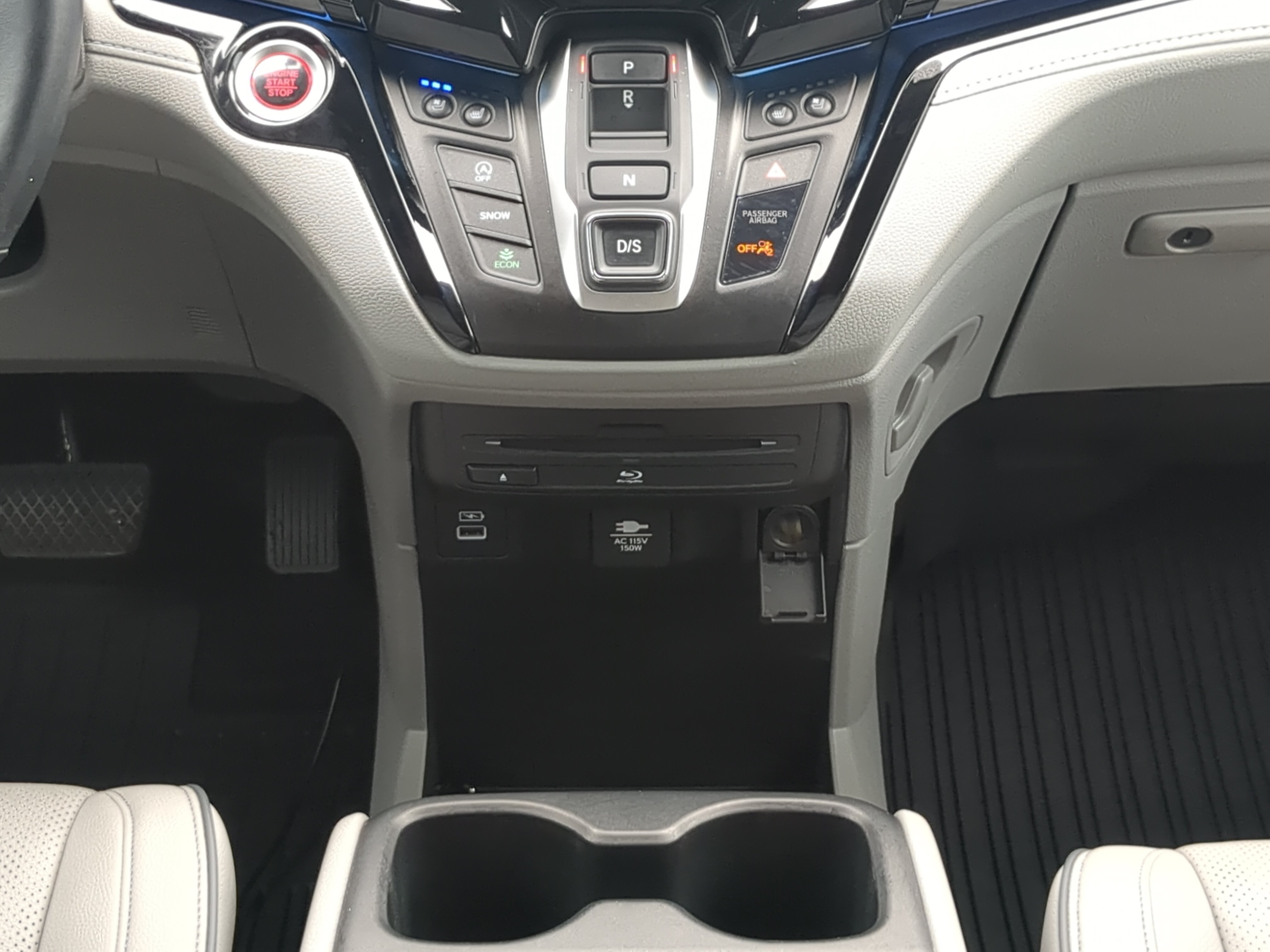 Used 2023 Honda Odyssey Elite image 17