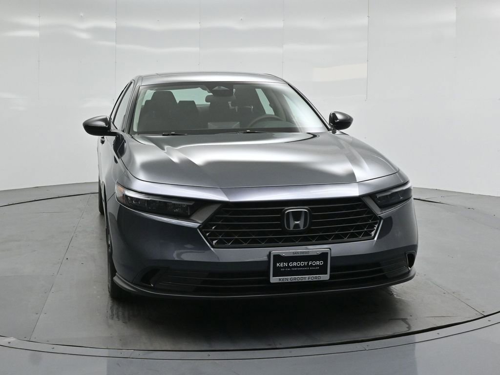 Used 2025 Honda Accord SE image 47