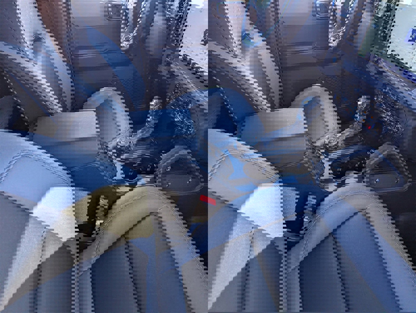 Certified 2024 Ford Bronco Big Bend image 12