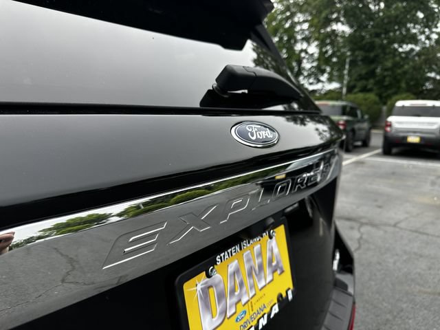 Certified 2023 Ford Explorer XLT w/ Equipment Group 202A AWD/4WD image 46