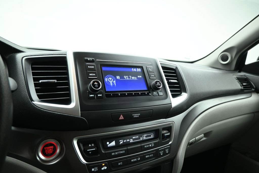 Used 2019 Honda Pilot LX image 14