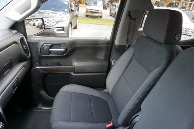 Used 2021 Chevrolet Silverado 1500 RST w/ Z71 Off-Road Package AWD/4WD image 32