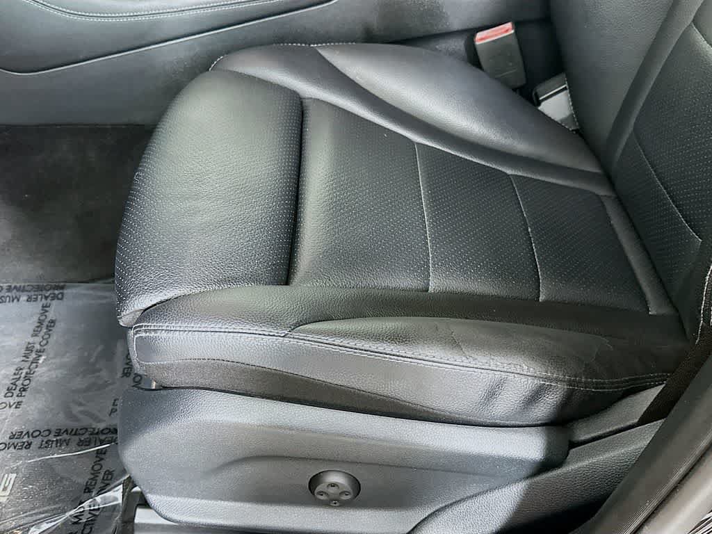 Used 2018 Mercedes-Benz GLC 300 image 32
