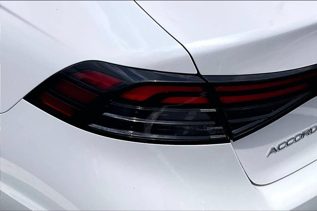 Used 2025 Honda Accord LX image 29