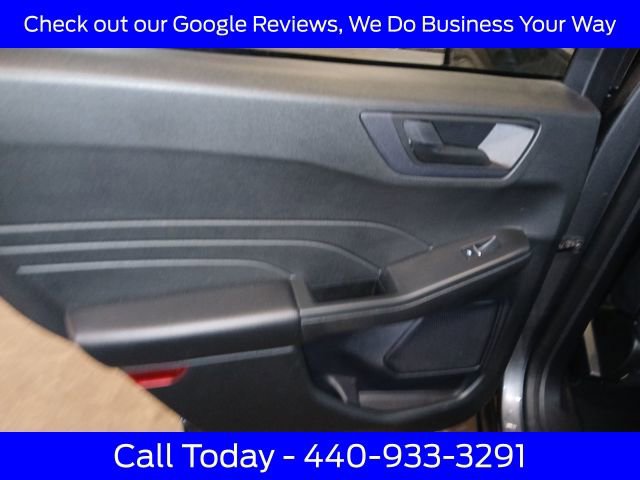Certified 2023 Ford Escape Active AWD/4WD image 31