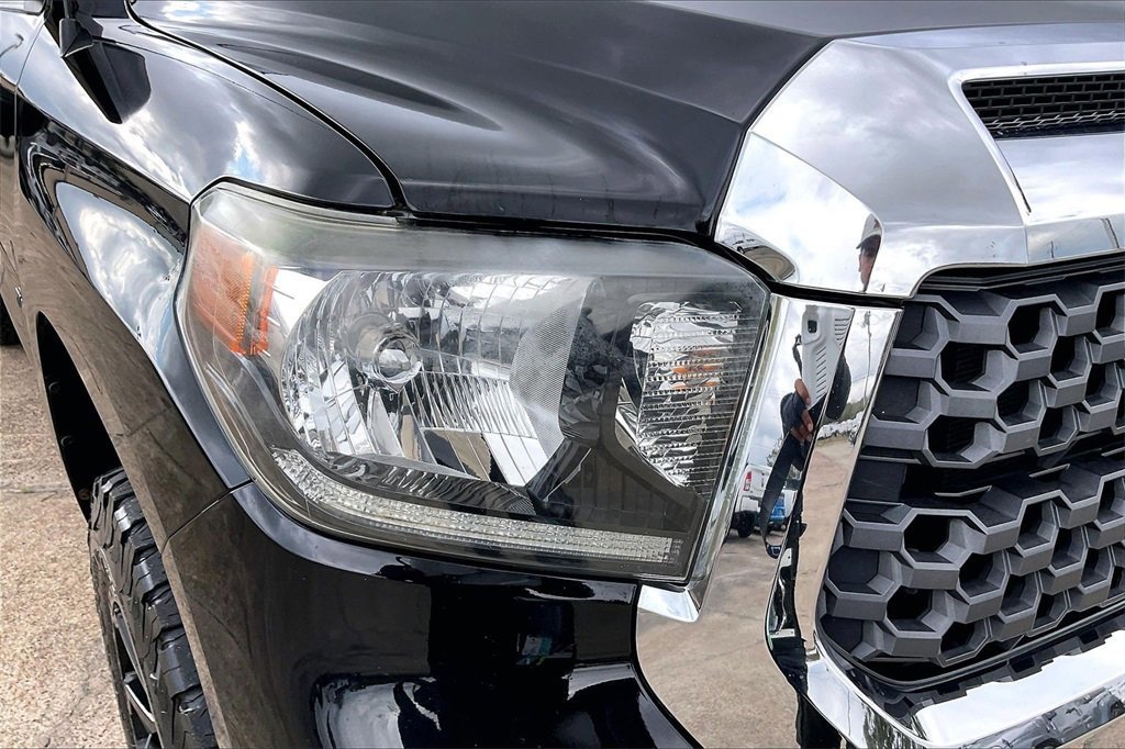 Used 2019 Toyota Tundra SR5 image 32
