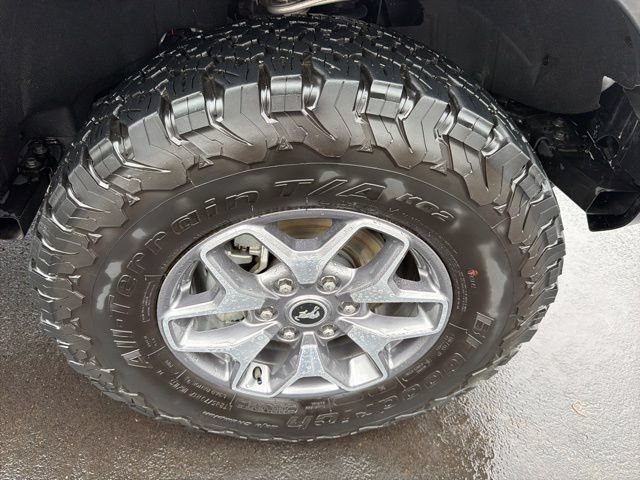 Certified 2025 Ford Bronco Badlands AWD/4WD image 24