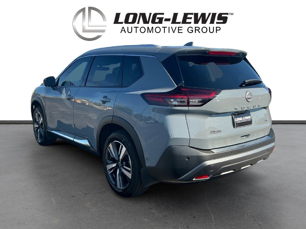 Used 2022 Nissan Rogue SL w/ SL Premium Package FWD image 4