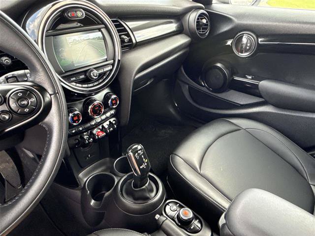 Used 2020 MINI Cooper 4-Door Hardtop FWD image 27