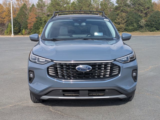 Certified 2024 Ford Escape SE w/ PHEV Premium Package image 9