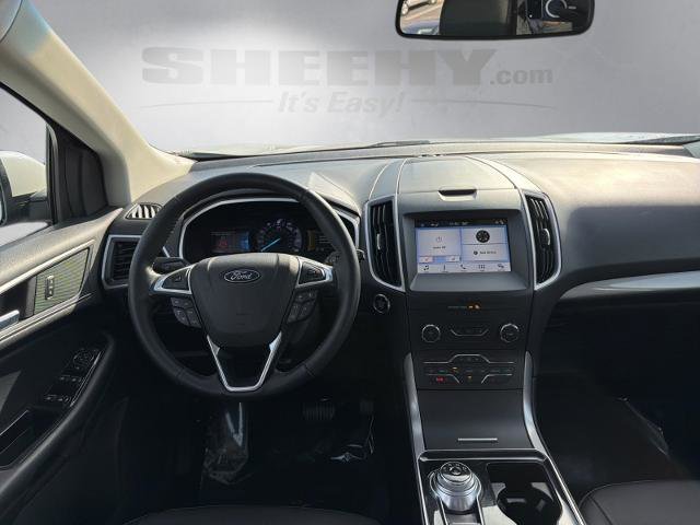 Certified 2019 Ford Edge SEL w/ Equipment Group 201A image 3