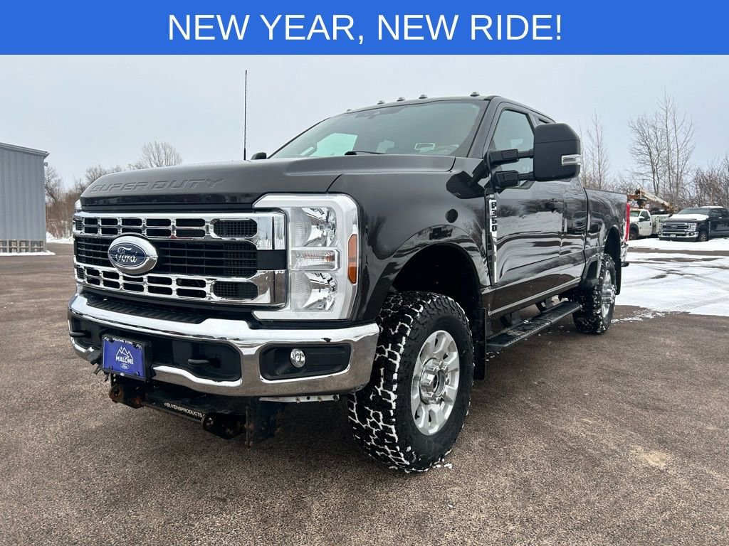 Certified 2024 Ford F350 XLT image 3