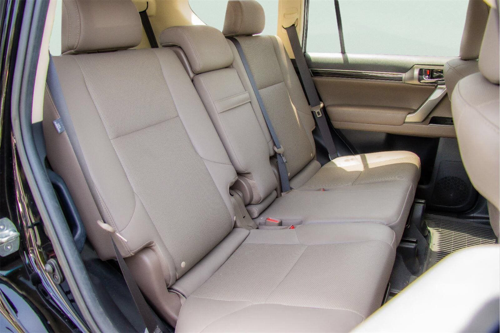 Used 2023 Lexus GX 460 Premium w/ Premium Package AWD/4WD image 9
