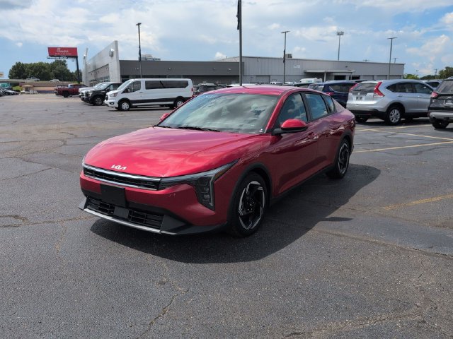 Used 2025 Kia K4 EX FWD image 3