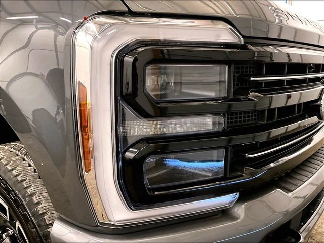 Certified 2025 Ford F350 Platinum AWD/4WD image 27