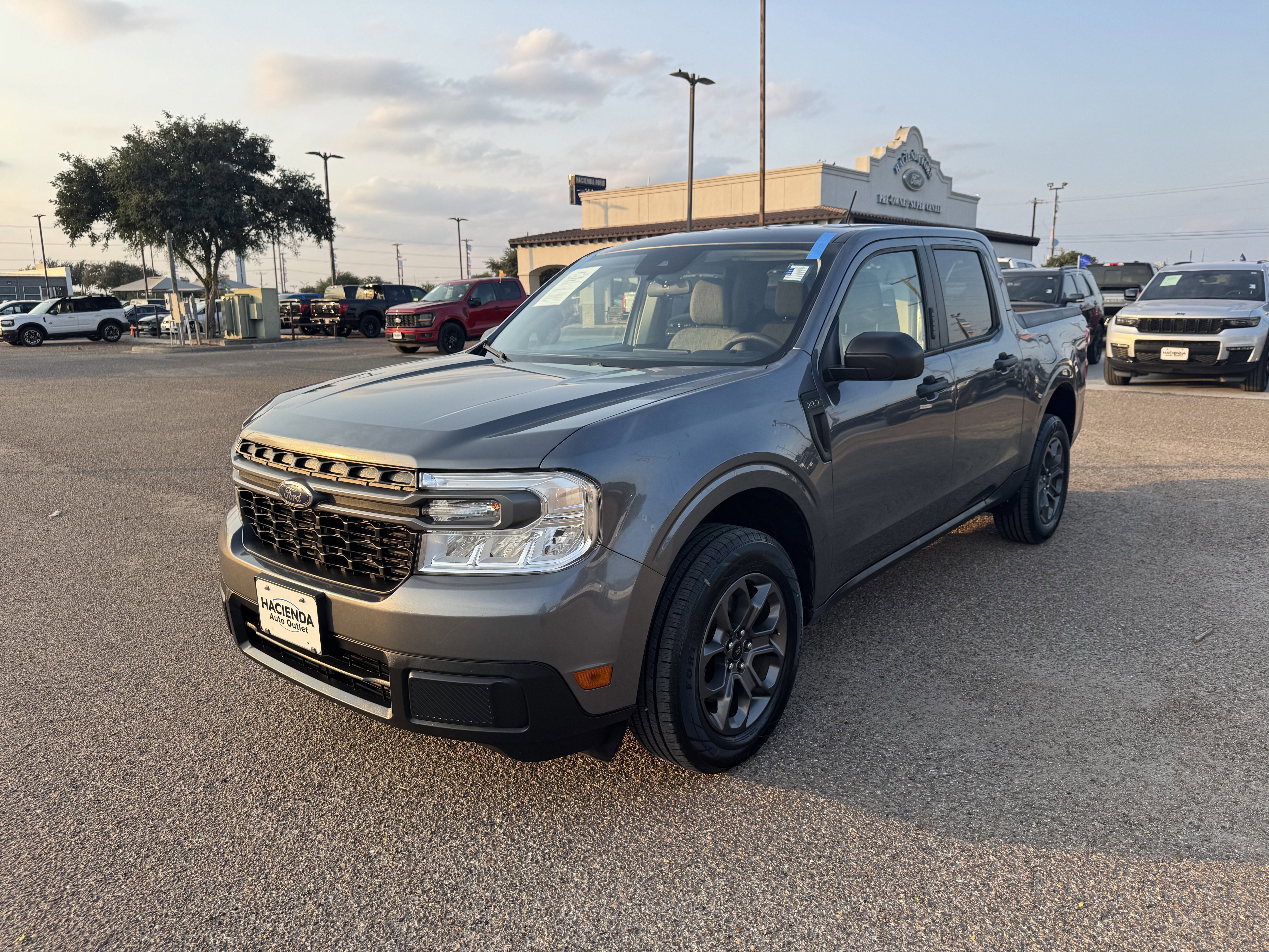 Certified 2022 Ford Maverick XLT