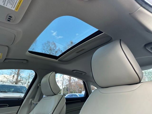 Certified 2017 Ford Fusion Platinum image 9