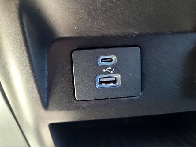 Certified 2022 Ford F250 XLT AWD/4WD image 17
