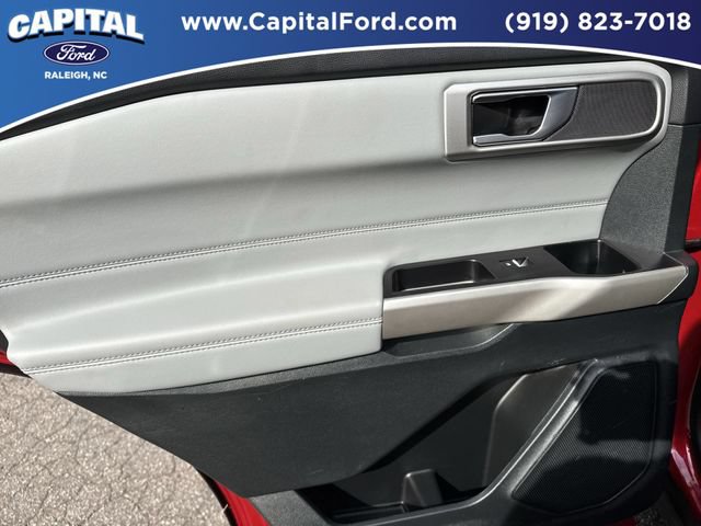 Certified 2023 Ford Explorer XLT w/ Equipment Group 202A AWD/4WD image 17