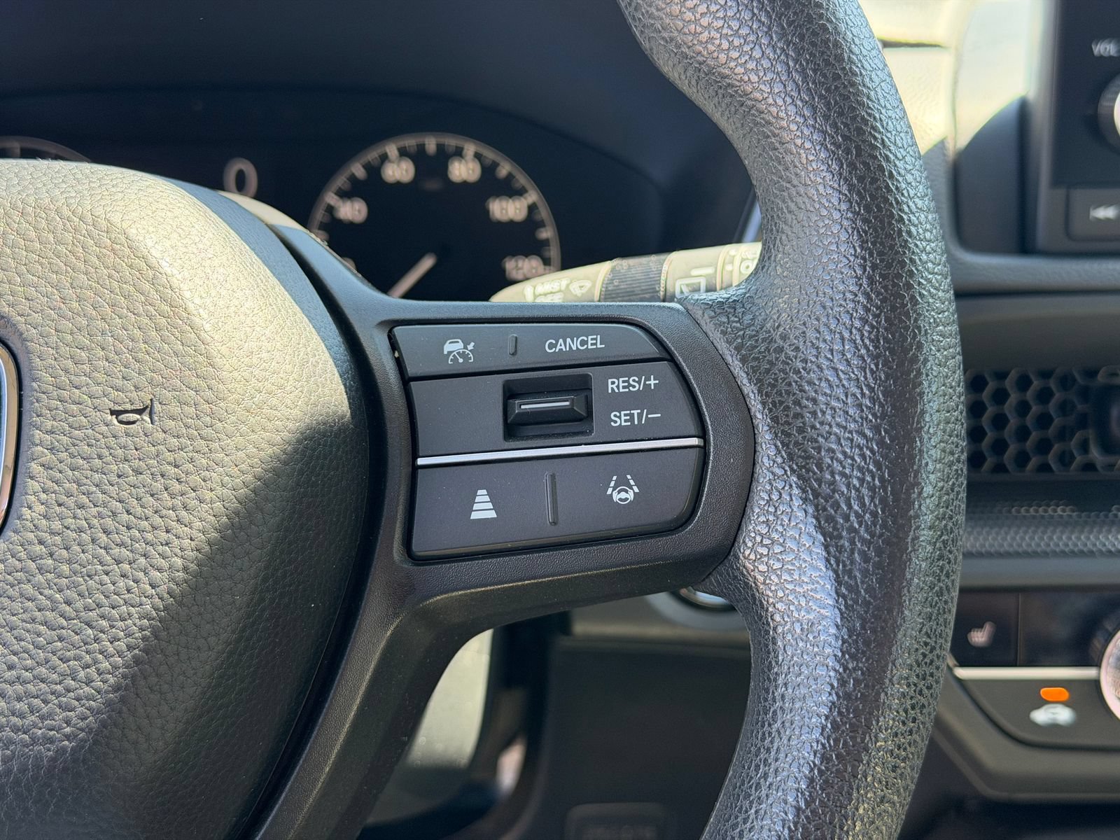 Used 2025 Honda CR-V EX image 27
