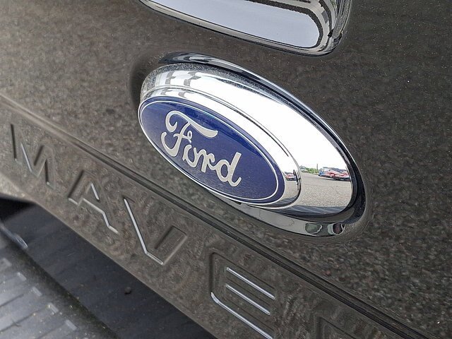 Certified 2024 Ford Maverick XLT w/ Equipment Group 300A Standard AWD/4WD image 16
