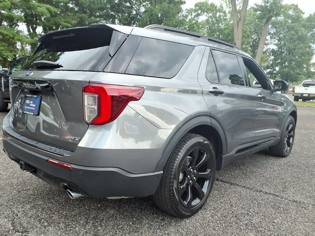 Certified 2024 Ford Explorer ST-Line w/ Class IV Trailer Tow Package AWD/4WD image 2