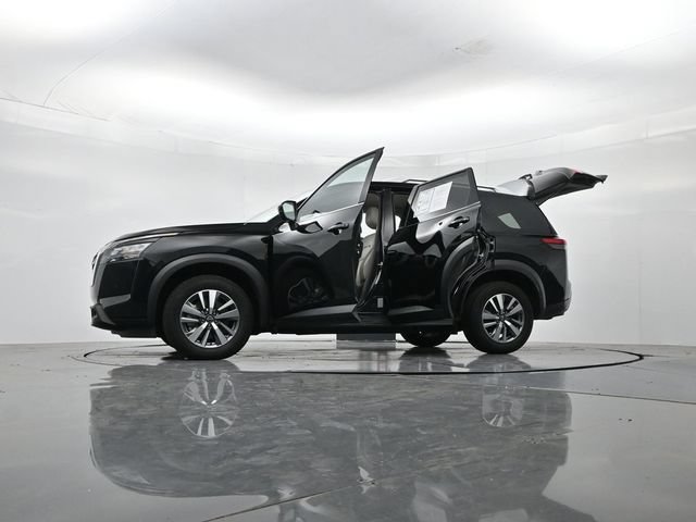 Used 2025 Nissan Pathfinder SL FWD image 56