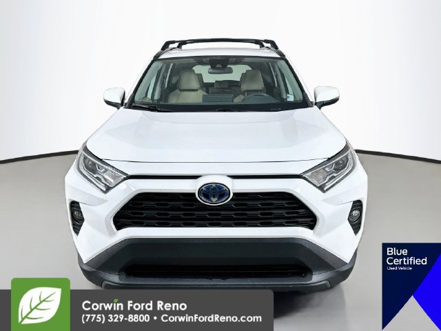 Used 2021 Toyota RAV4 XLE w/ Convenience Package AWD/4WD image 2