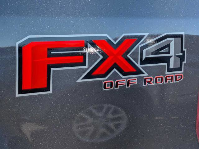 Certified 2017 Ford F250 Lariat w/ Lariat Ultimate Package image 14